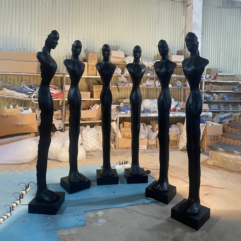 Ingresso al negozio Slender: S - Resin Art In Floor recensione e prezzo